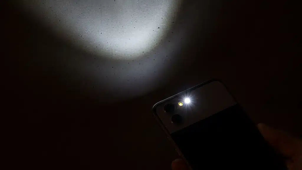 Qual App de Lanterna é Mais Potente e Rápido